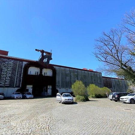 Riverfront Haven Family'S Choice With Free Garage Porto Eksteriør billede