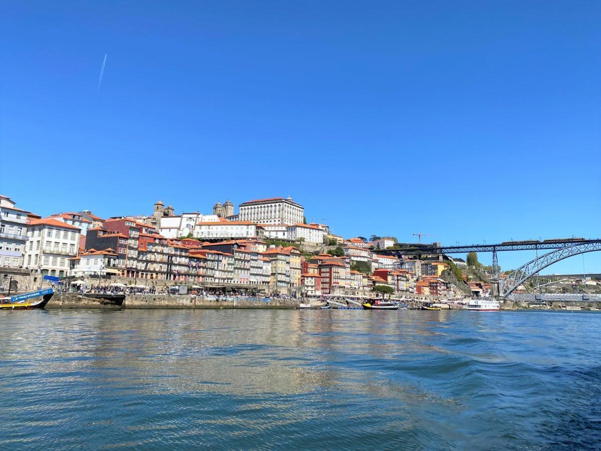 Riverfront Haven Family'S Choice With Free Garage Porto Eksteriør billede